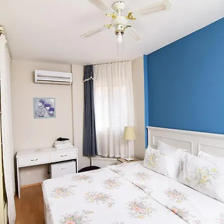 Kekik Alaçatı Mayko Hotel 2*