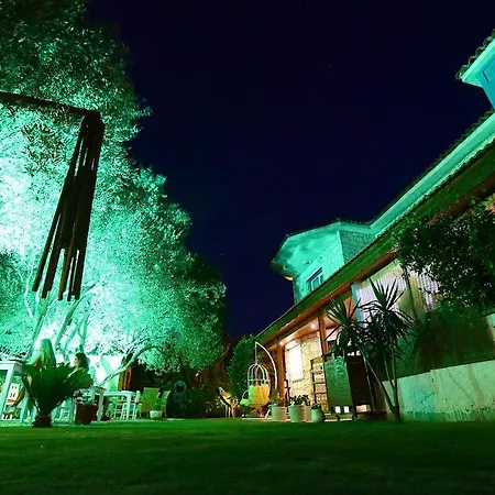 Kekik Alaçatı Mayko Hotel 2*