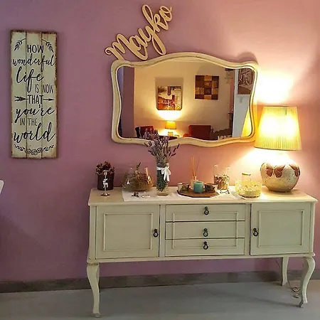 Kekik Alacati Mayko Çeşme