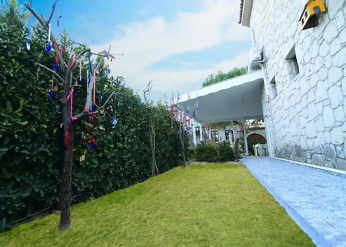 Kekik Alaçatı Mayko Hotel